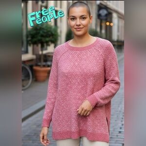 Free People Sweater Size Small (SW6)